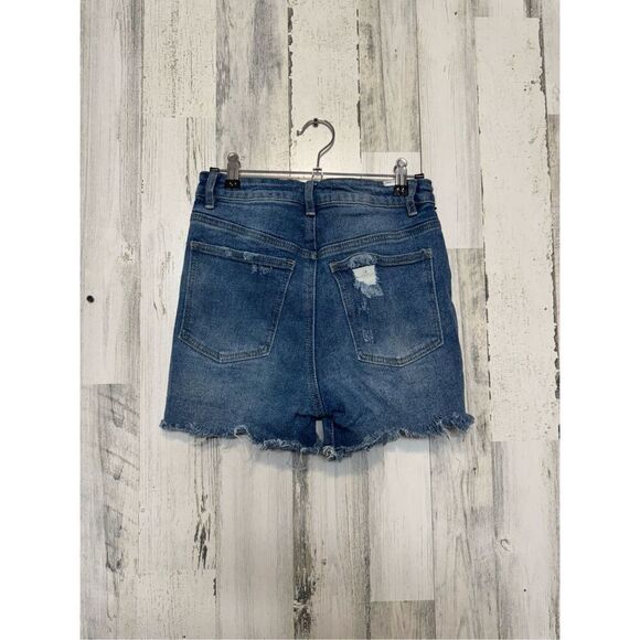 Almost famous ripped shorts - Picture 2 of 9